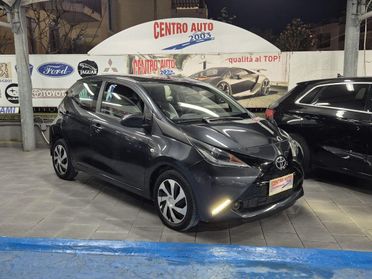 TOYOTA - Aygo - 1.0 VVT-i 69 CV 5 porte x-clusiv