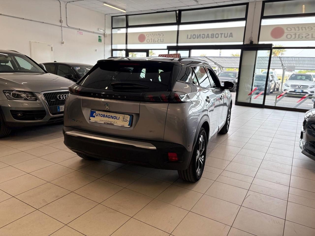 Peugeot 2008 GT motore elettrico 136 CV SPOTICAR