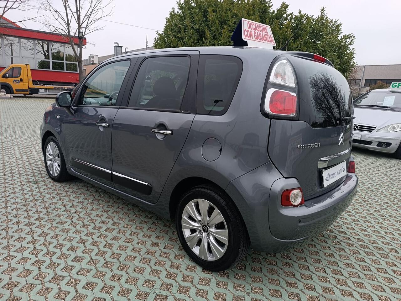 Citroen C3 Picasso 1.4 VTi 95 Exclusive Style neopat