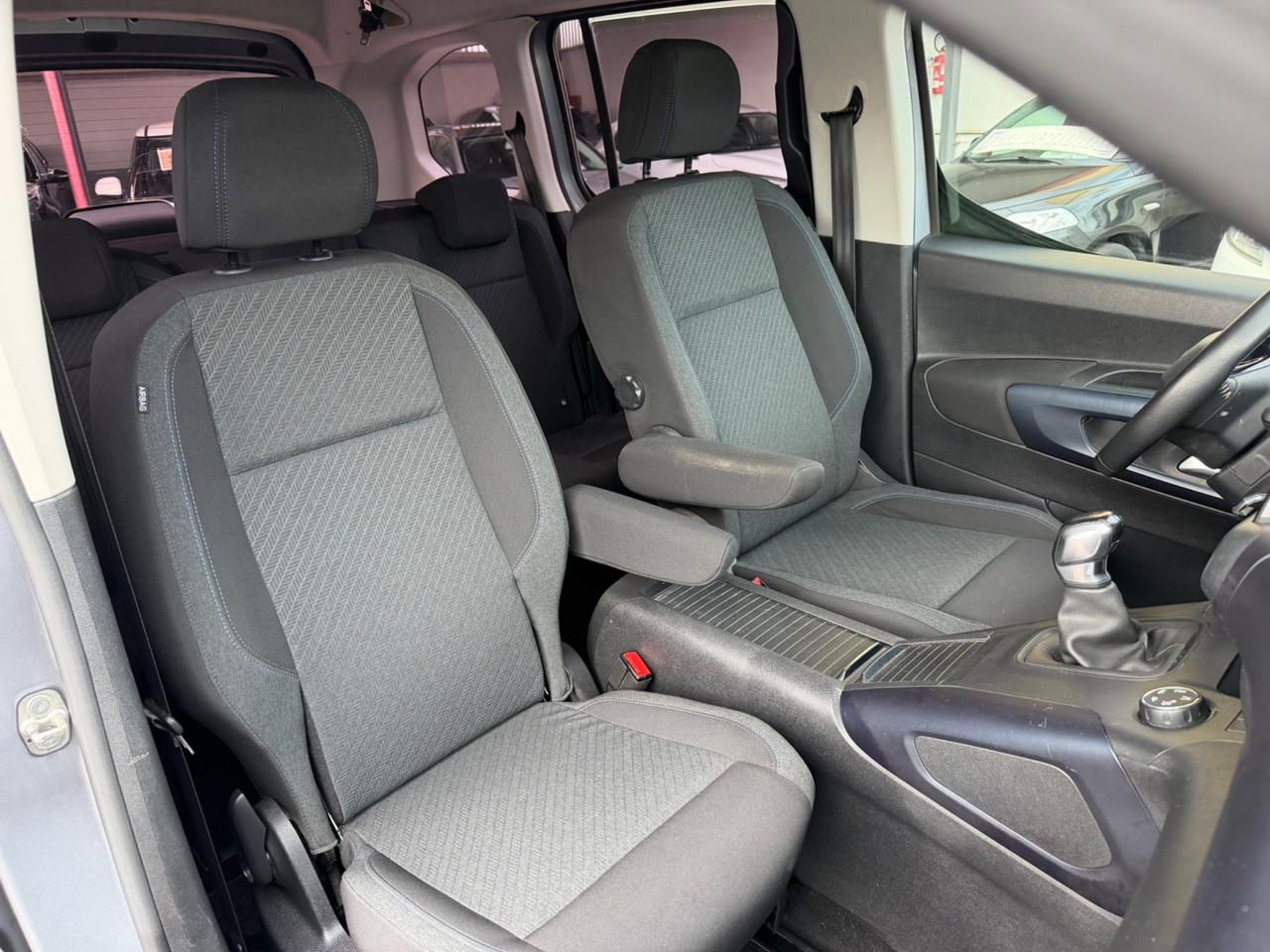 Peugeot Rifter BlueHDi 100 S&S Allure PERFETTO