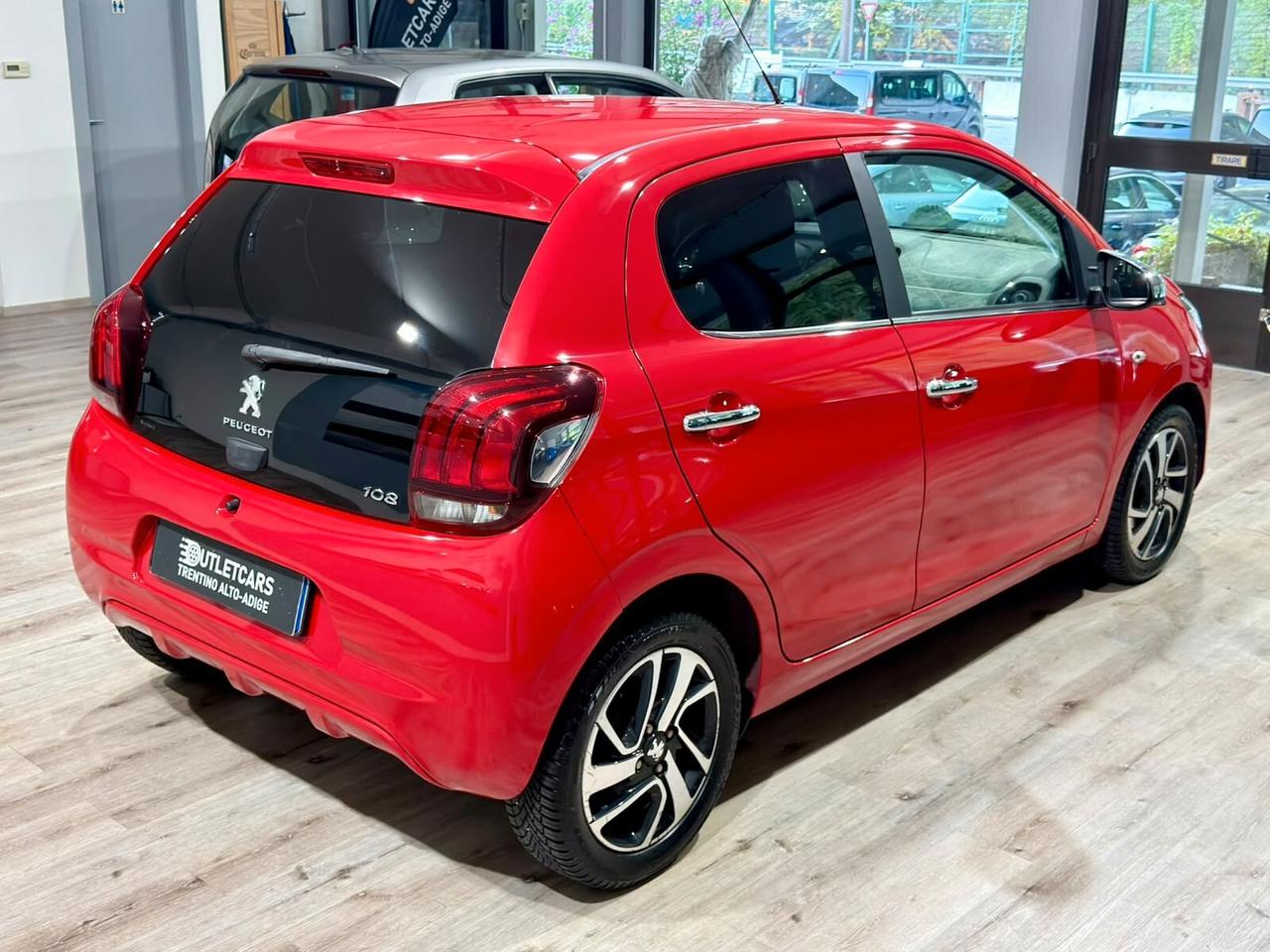 PEUGEOT 108 72CV 5P 2020 30.000km NEOPATENTATI