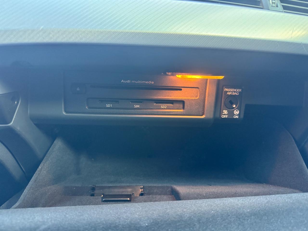 Audi A4 2.0 TDI S tronic Business Sport garanzia 12 mesi