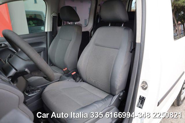 VOLKSWAGEN Caddy 1.6 TDI DSG Autocarro 5Posti Eu5