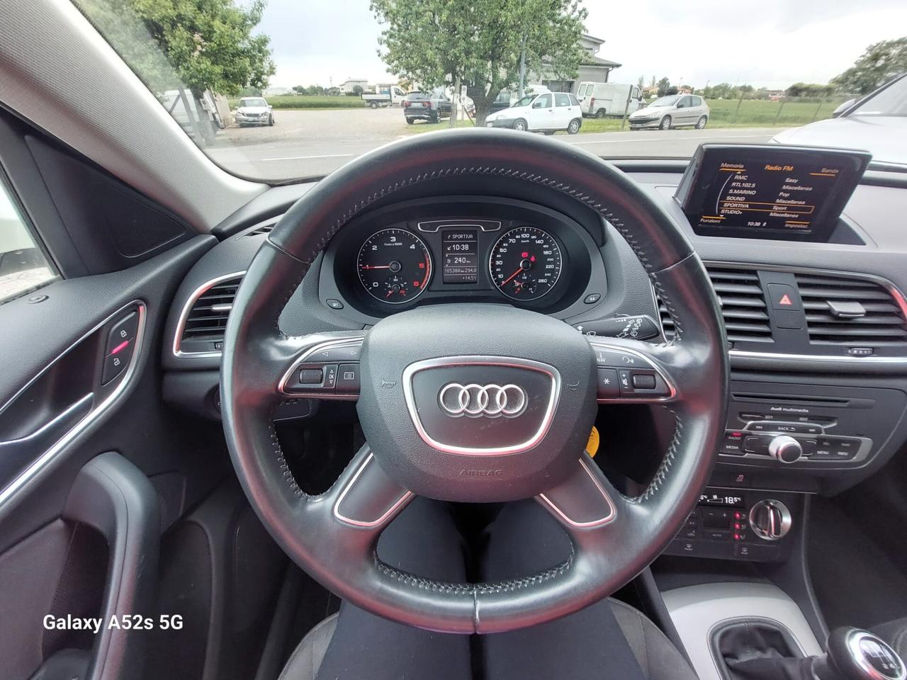 AUDI Q3 2.0 140 CV BUSINESS