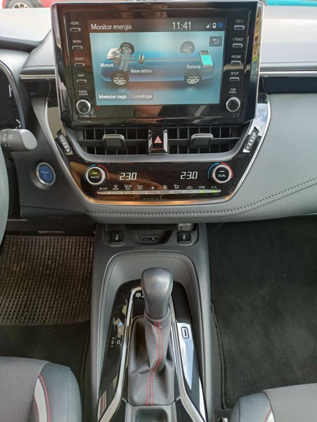 TOYOTA Corolla 2.0 Hybrid GR SPORT