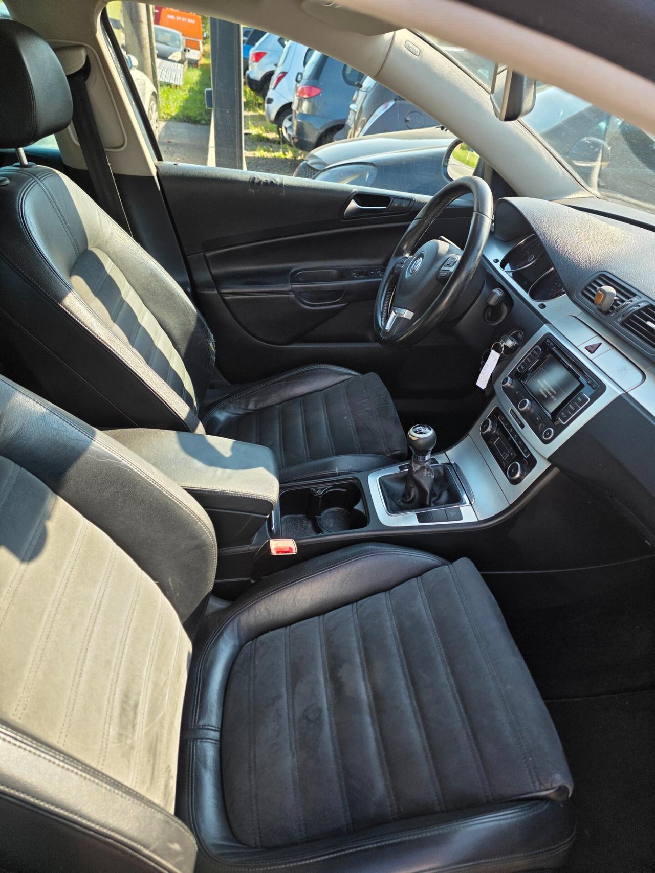 Volkswagen Passat 2.0 TDI DPF Var. Highline
