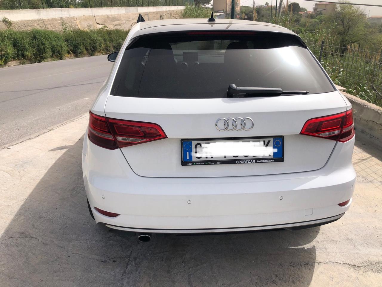 Audi A3 SPB 1.6 Tdi 116 cv Ambition S-Line
