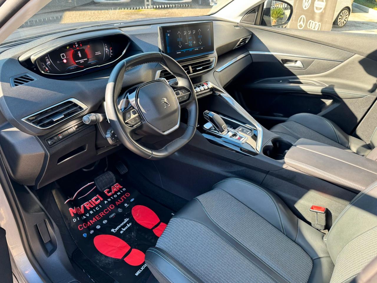 Peugeot 3008 BlueHDi 130 S&S EAT8 Allure