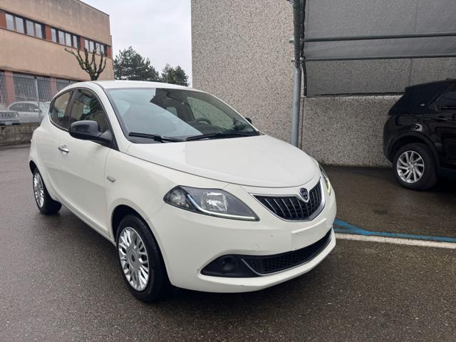 LANCIA Ypsilon 1.0 FireFly 5 porte Hybrid Silver