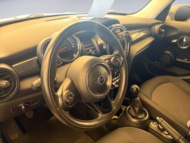 MINI Mini 5 porte Mini 5p 1.5 Cooper D Hype
