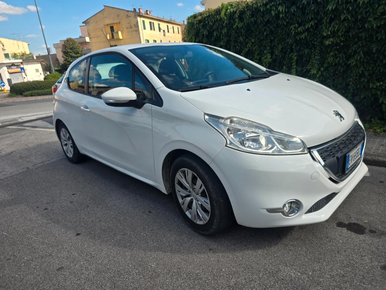 Peugeot 208 PureTech 68 3 porte Active