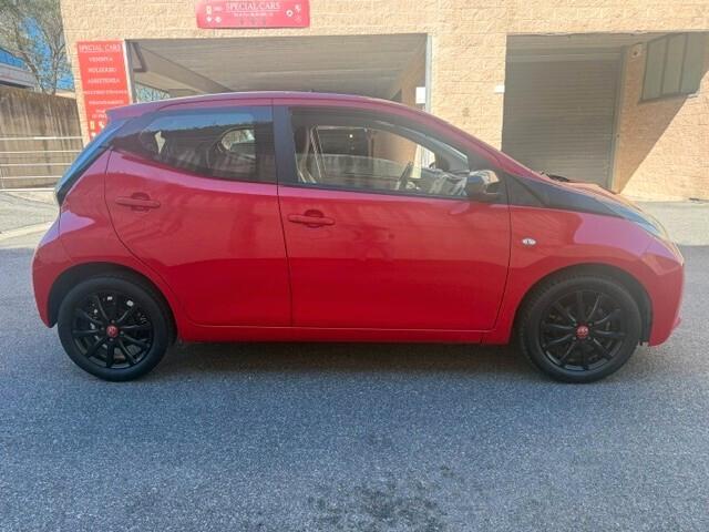 Toyota Aygo 1.0 VVT-i X-Wave