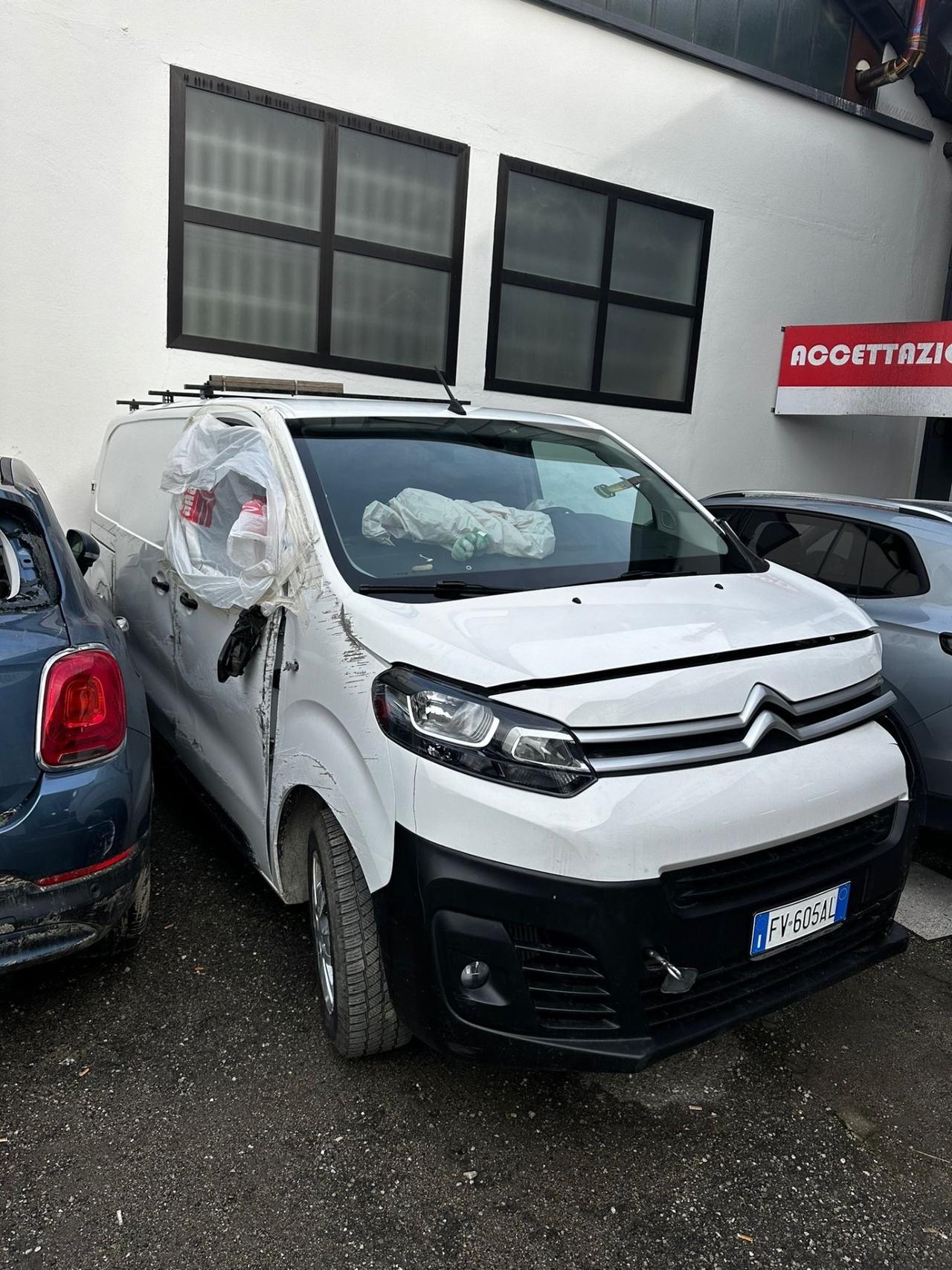 Citroen jumpy 2019 sinistrato