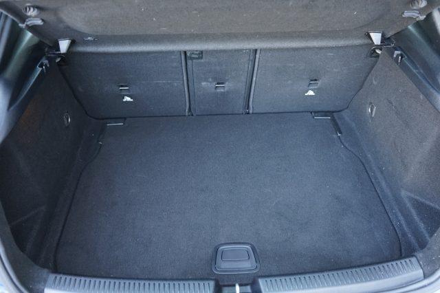 MERCEDES-BENZ A 180 d Automatic Business Extra