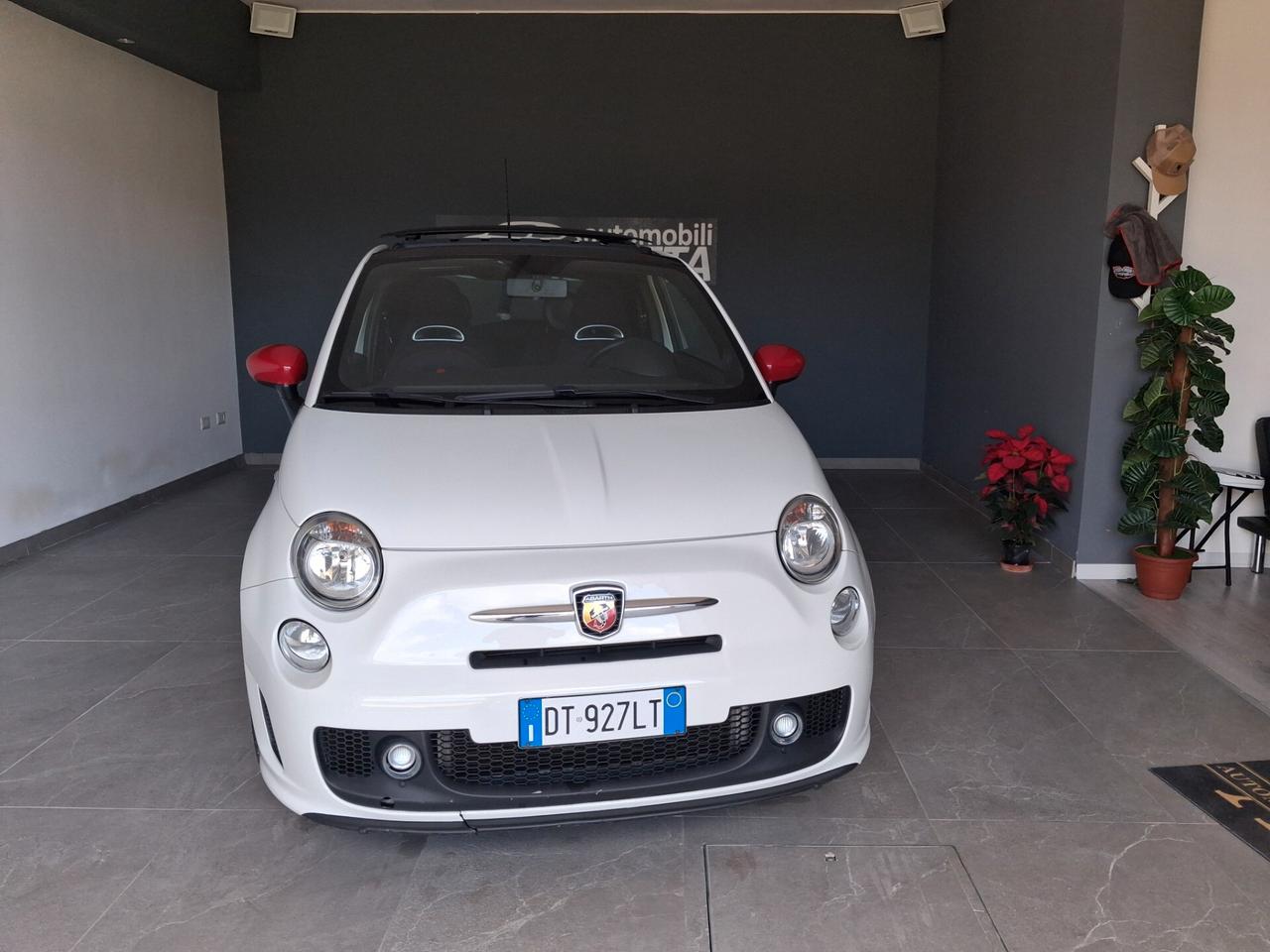 Abarth 500 1.4 Turbo T-Jet si accettano permute tetto panoramico apribile