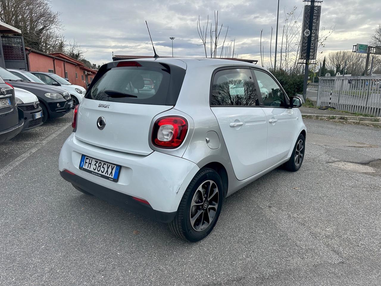 Smart ForFour 70 1.0 twinamic Passion UNIPRO NESSUN OBBLIGO FINANZIARIO