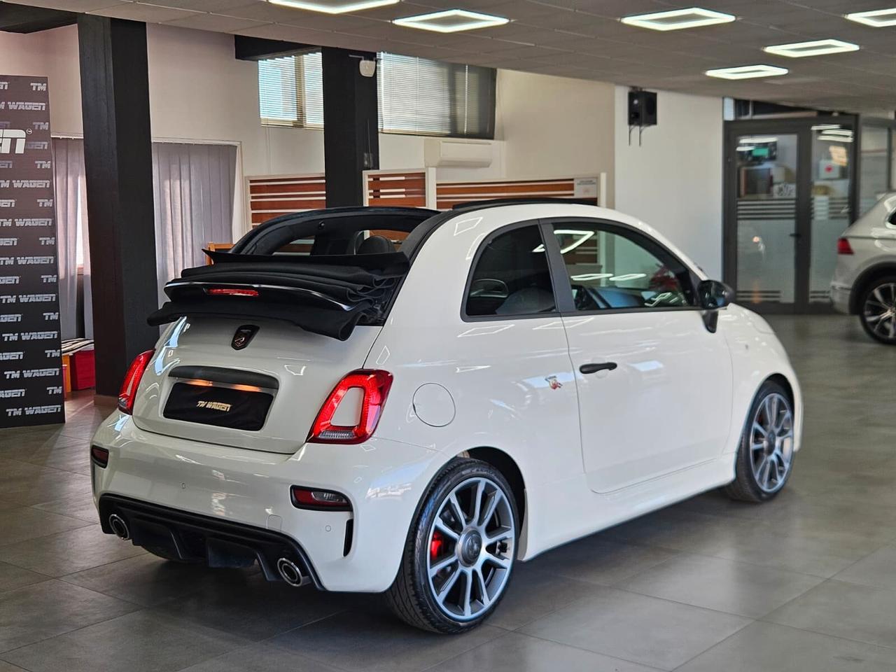 Abarth 595 C Turismo 1.4 Turbo T-Jet 165 CV