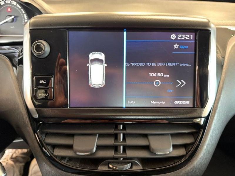 Peugeot 208 Active PureTech 82cv