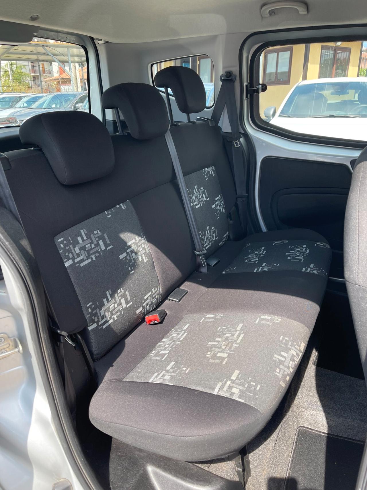 Fiat Qubo 1.3 MJT 75 CV Trekking