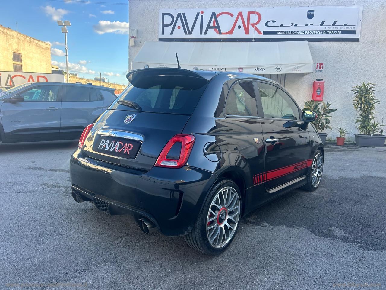 ABARTH 500 1.4 Turbo T-Jet Custom