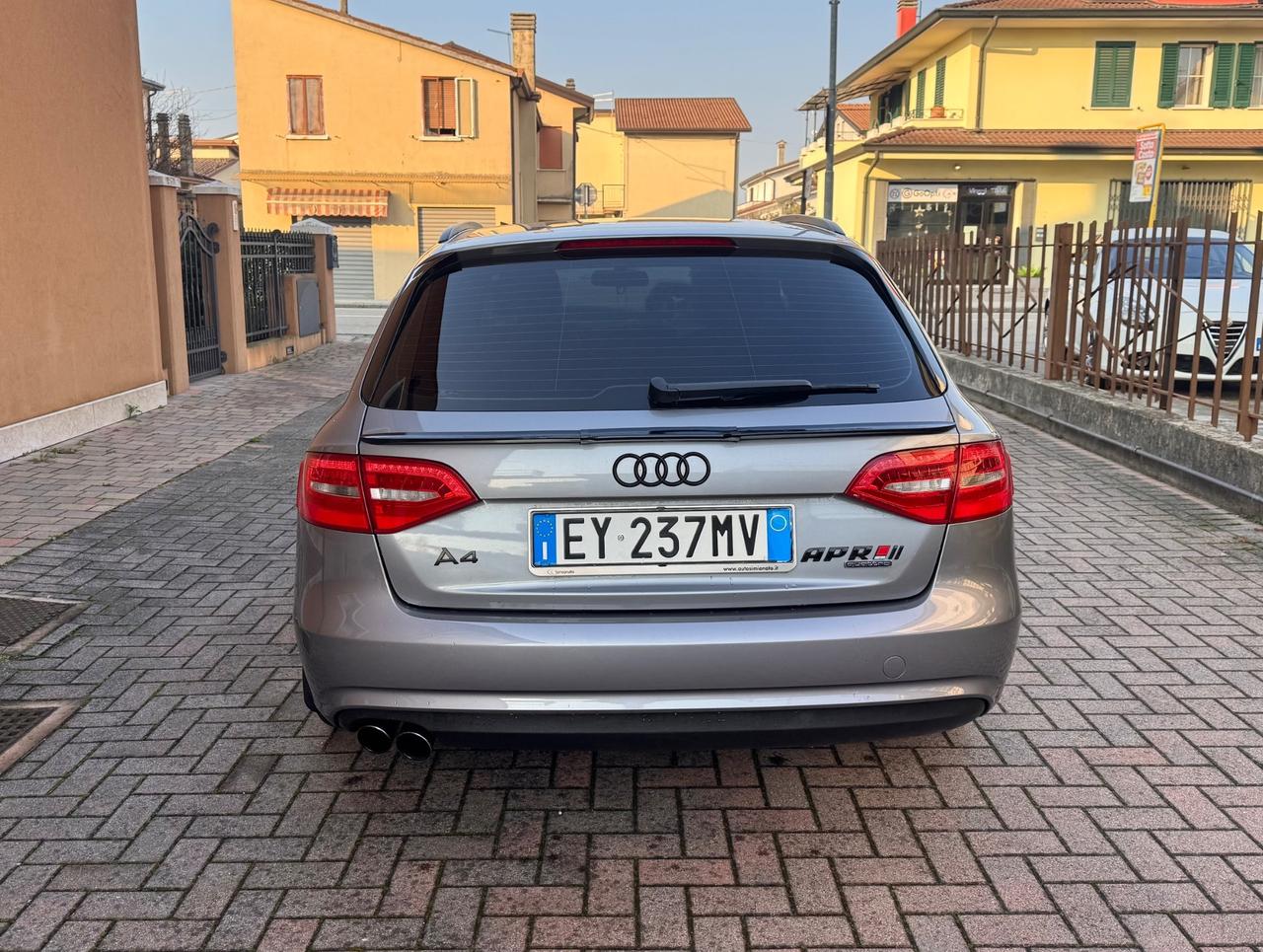 Audi A4 Avant 2.0 TDI 150 CV quattro Perfetta