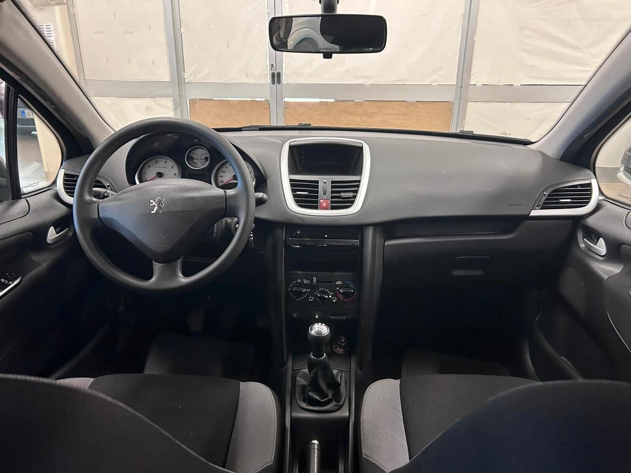 Peugeot 207 1.4 8V 75CV 5p. X Line ECO GPL