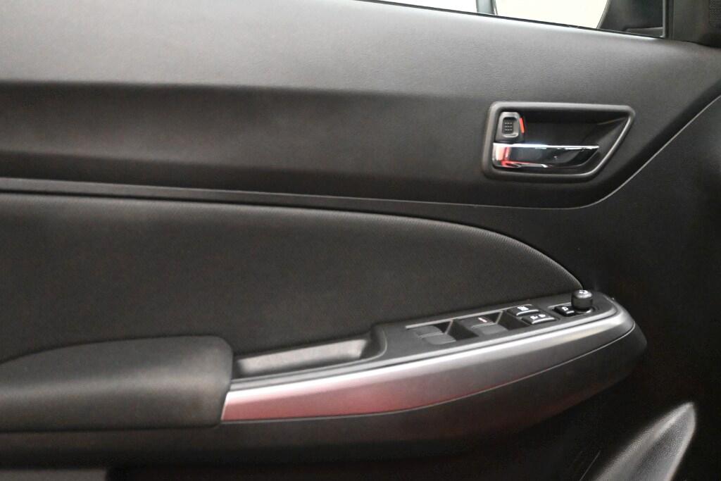 SUZUKI Swift (2017-2024) Swift 1.2 Hybrid Top