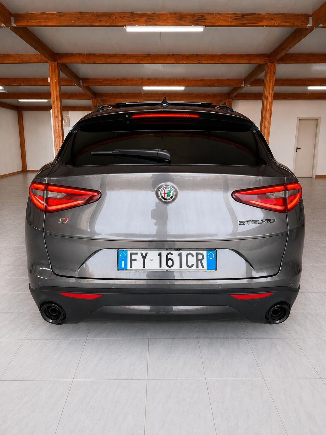 Alfa Romeo Stelvio 2.2 Turbodiesel 210 CV AT8 Q4 B-Tech TETTO APRIBILE