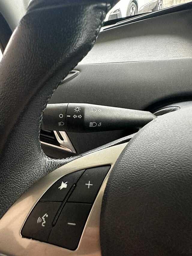 Lancia Ypsilon 1.0 FireFly 5 porte S&S Hybrid Ecochic Silver
