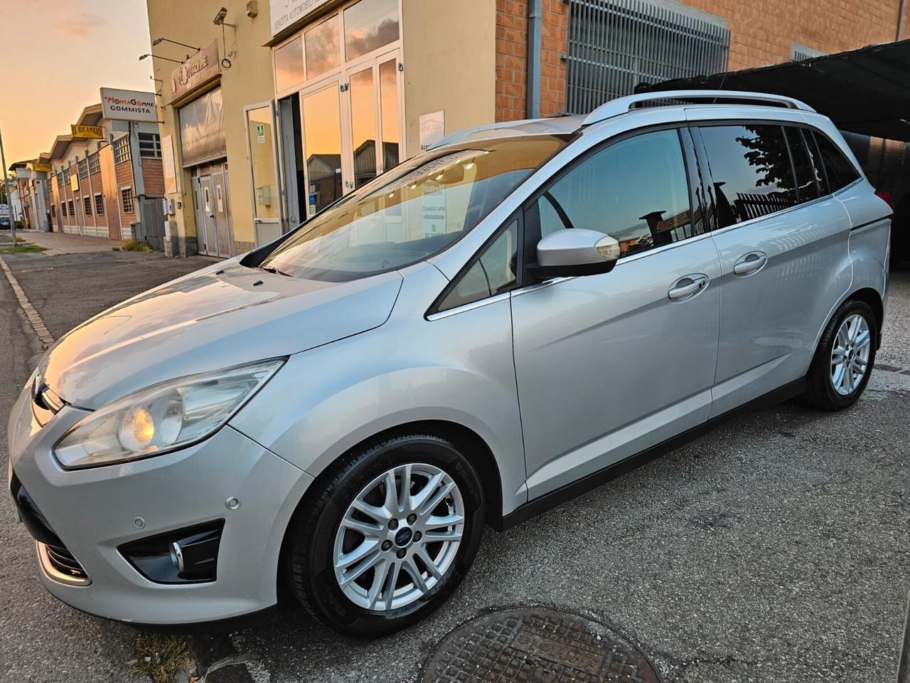 Ford Grand C-Max 1.6 TDCi 115cv Titanium*7Posti*Navi*Pdc*Unipro