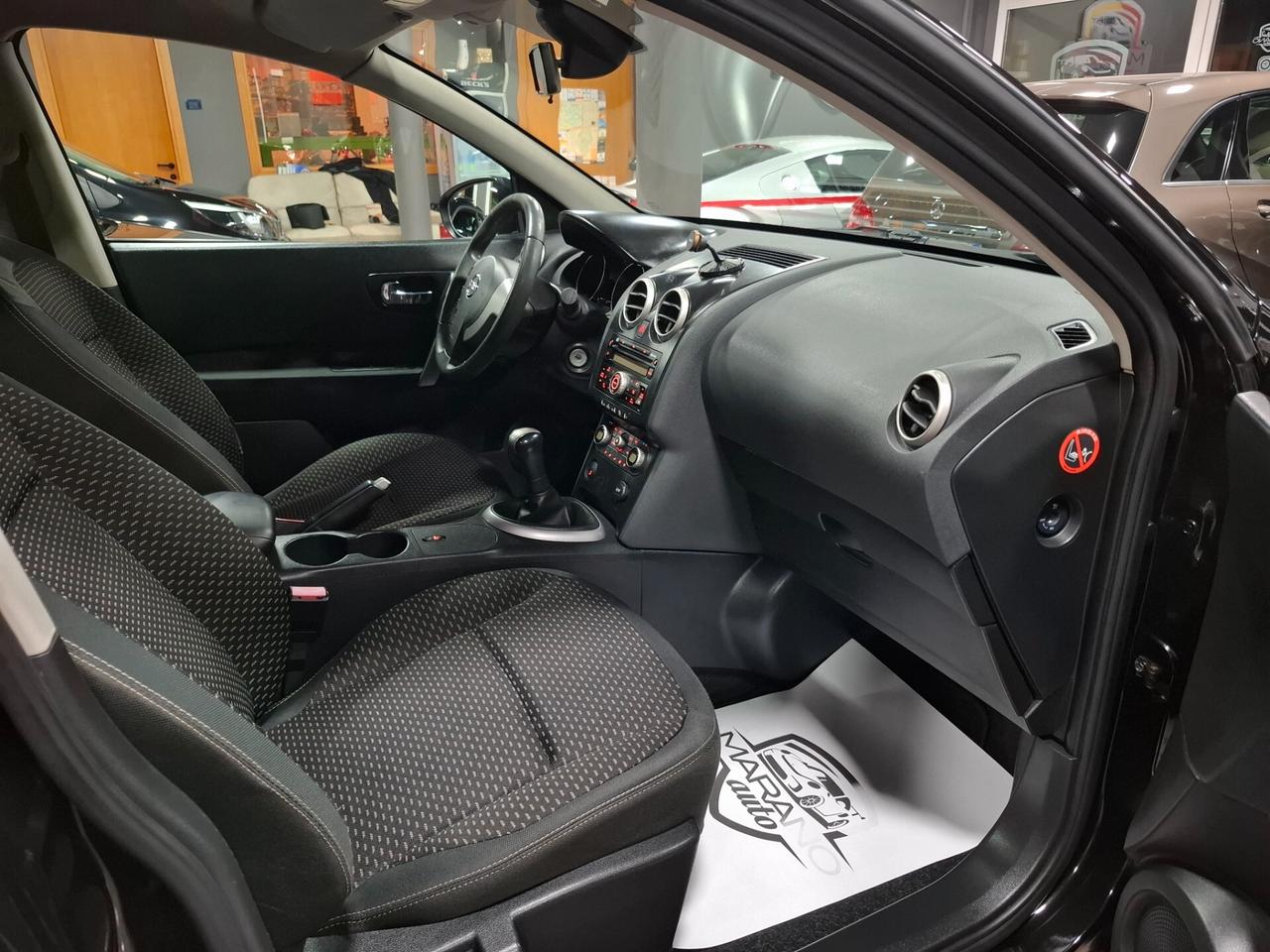 Nissan Qashqai 1.6 benzina Tekna Neopatentato