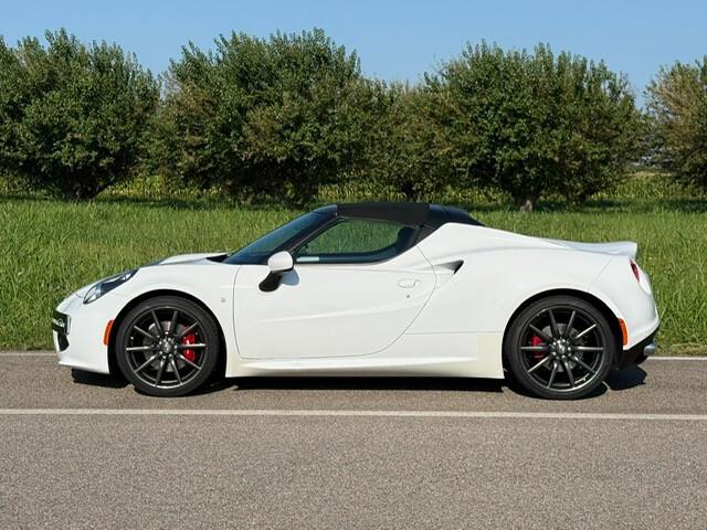 Alfa Romeo 4C 1750 Spider SOLO 9.500 KM!!!