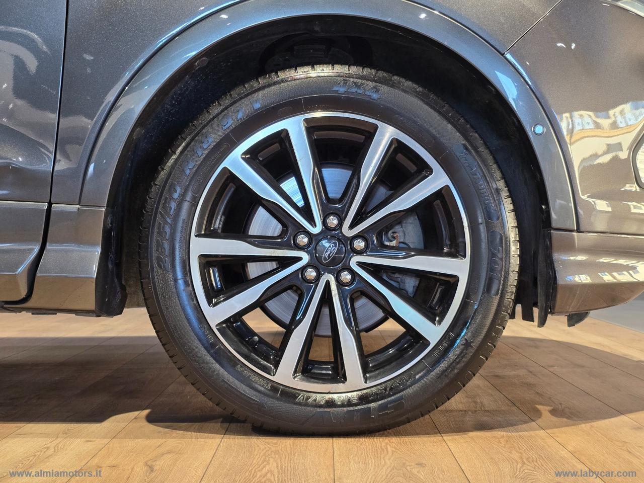 FORD Kuga 2.0 TDCI 180 CV S&S 4WD Pow.ST-Line