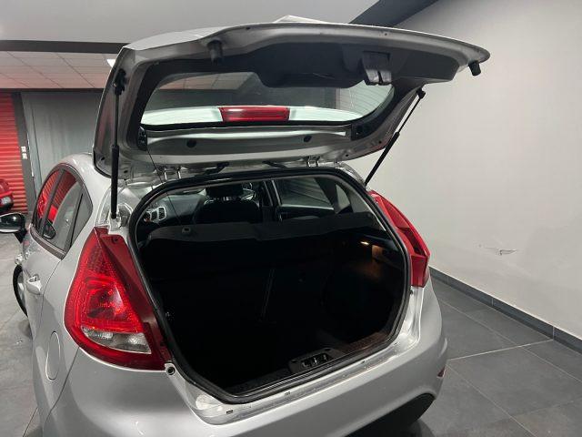 FORD Fiesta 1.4 TDCi 70CV 5 porte Titanium