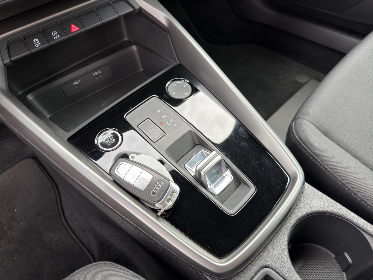 AUDI A3 4ª serie A3 SPB 30 TFSI S tronic