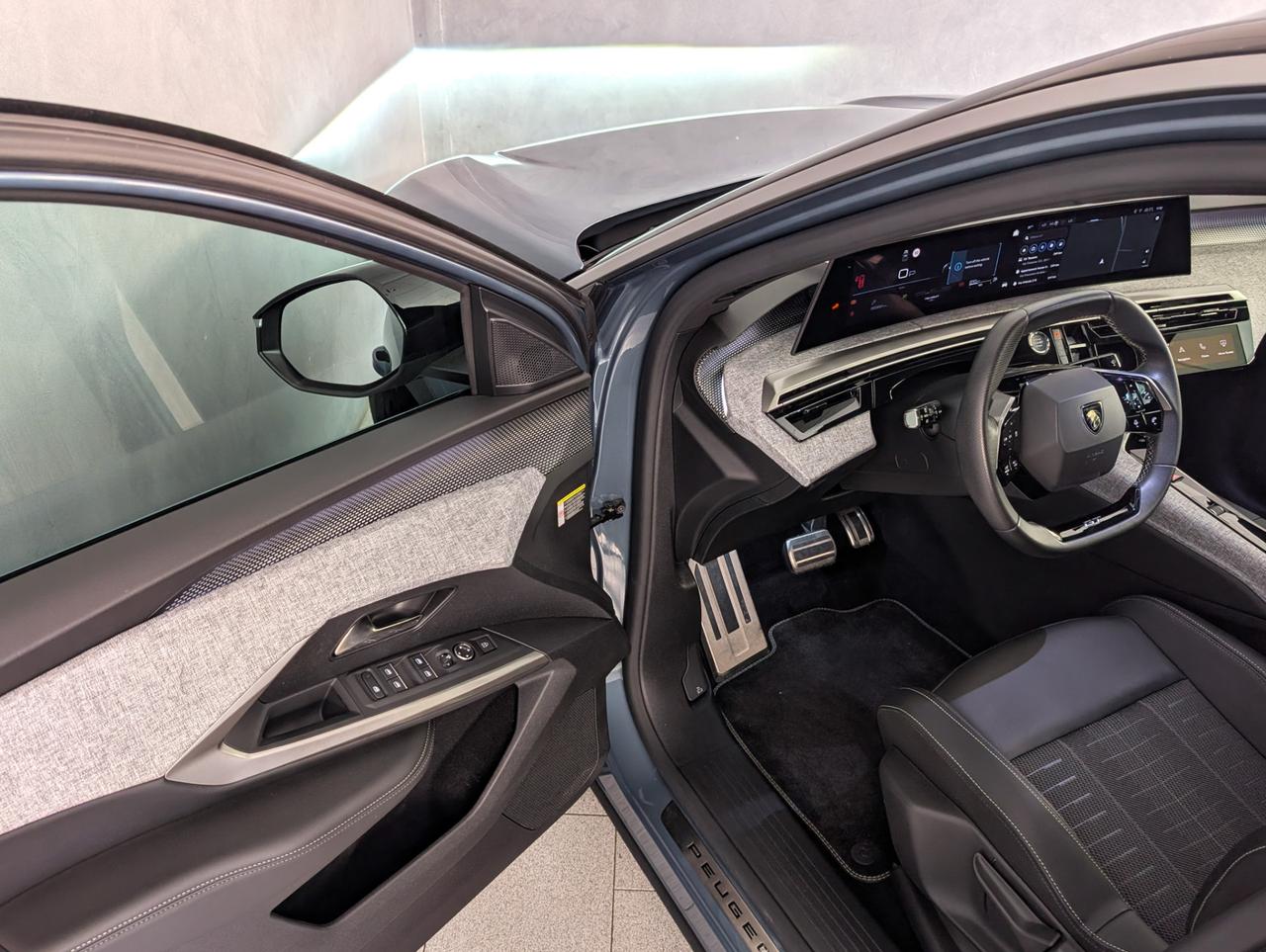 Peugeot 3008 iii 1.2 Hybrid 145cv e-DCS6 GT