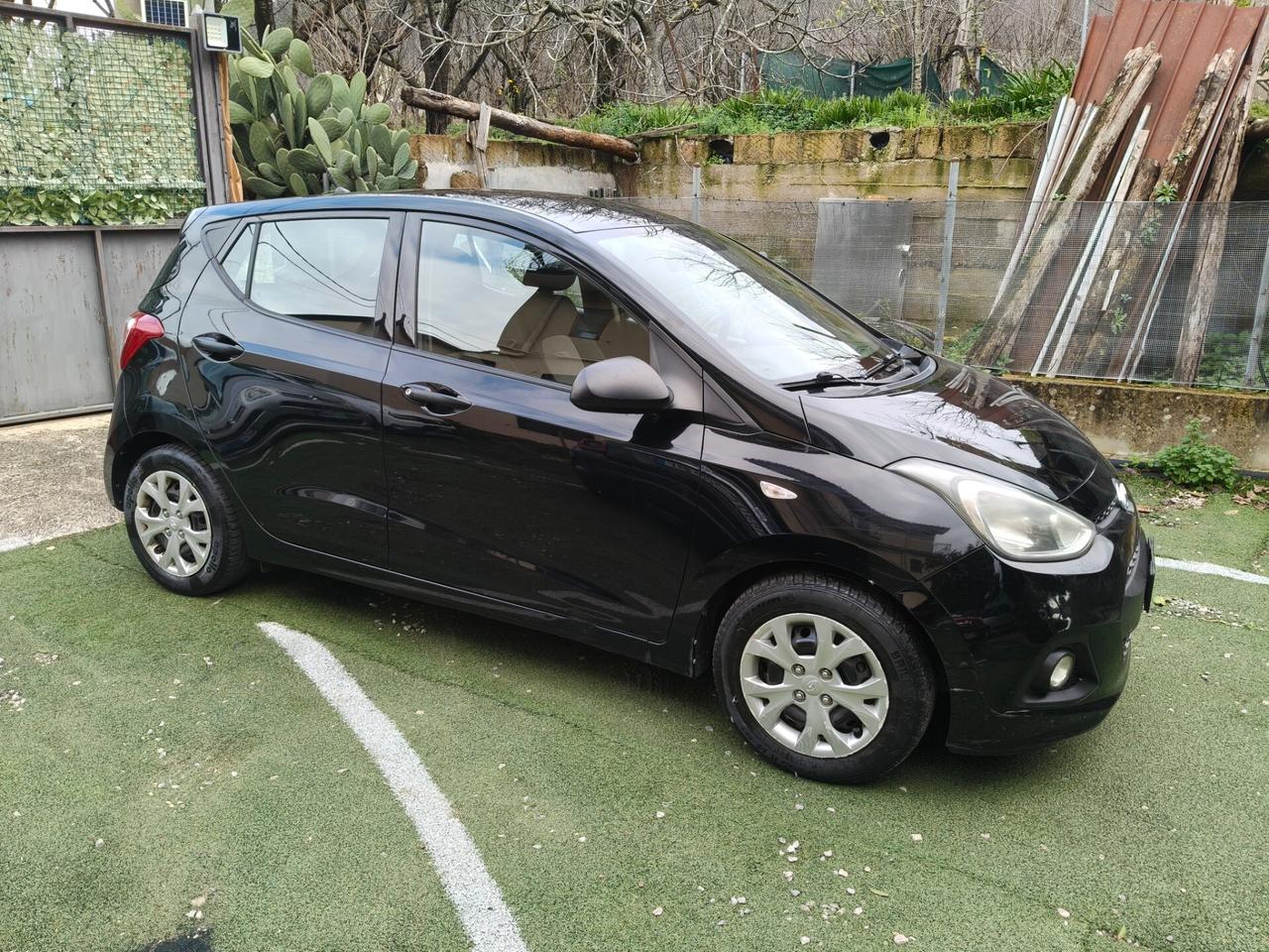Hyundai i10 1.0 GPL DI SERIE FULL OPTIONAL