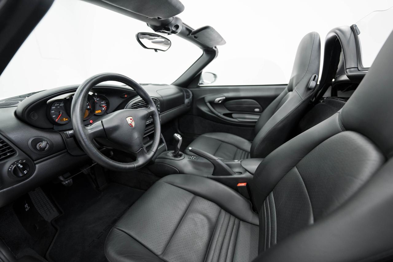 Porsche Boxster 2.7i 24V cat