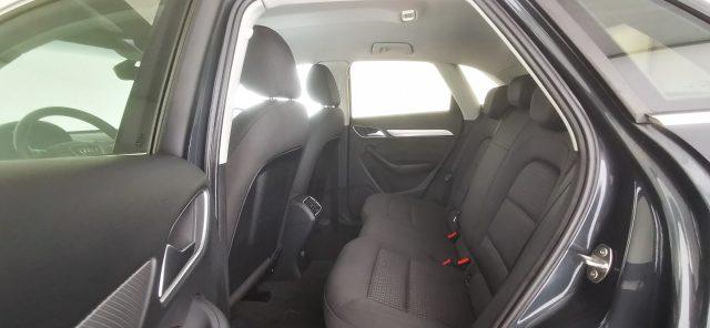 AUDI Q3 40 TFSI quattro S tronic Business Advanced
