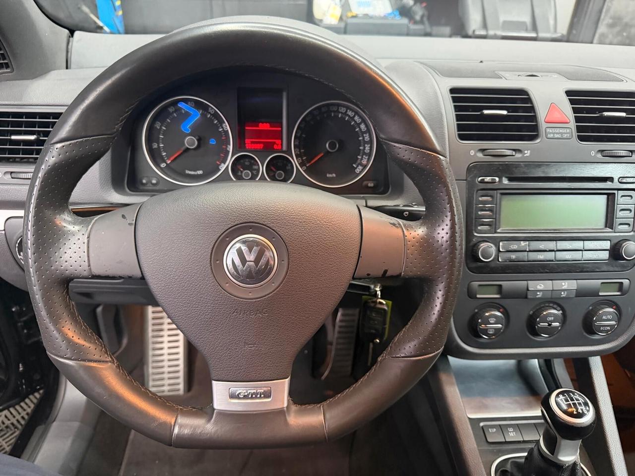 Volkswagen Golf GTI 2.0 16V TFSI 3p.
