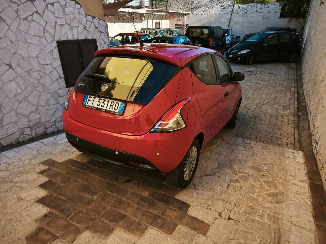 Lancia Ypsilon 1.2 69 CV 5 porte S&S Elefantino Blu