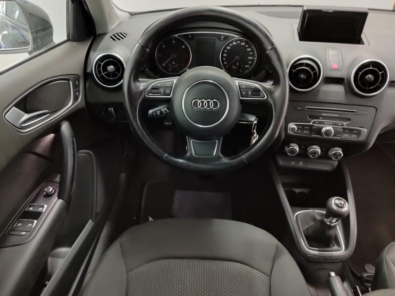 Audi A1 SPB 1.6 TDI 116 CV ( BICOLORE) SUPER PREZZ