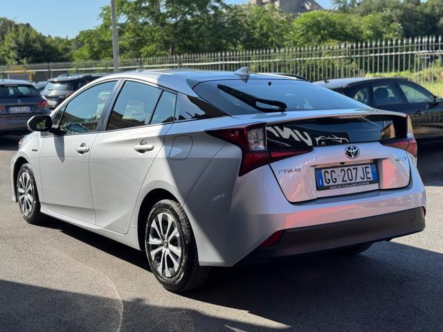 TOYOTA Prius 1.8 Active