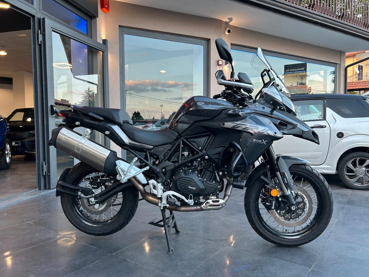 Benelli TRK 502