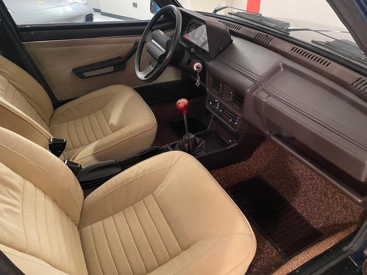 GIULIETTA 1.6 2 MILA KM TARGHE E LIBRETTO ORIGINALI