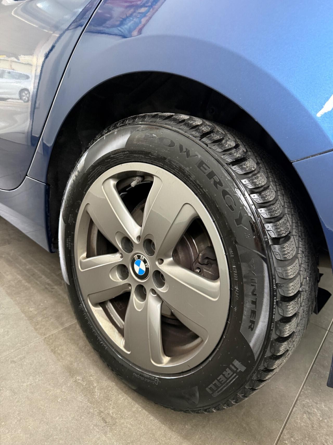 Bmw 116 116d 5p. Sport uni proprietario 15-10- 2020