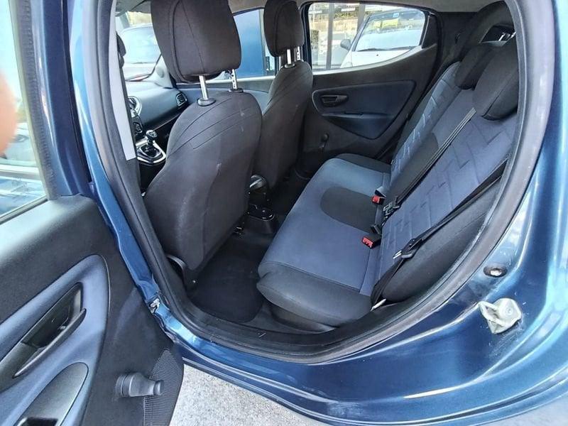 Lancia Ypsilon 1.0 FireFly 70cv Hybrid Gold Plus