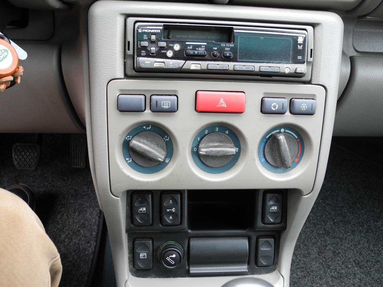 Land Rover Freelander 2.0 TD cat 3p. Hardback