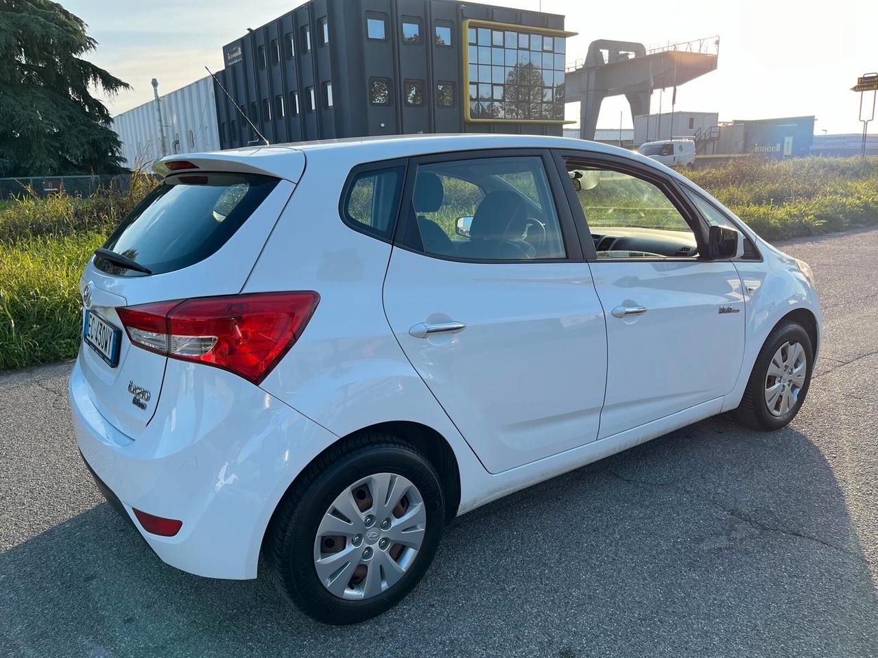 Hyundai iX20 1.4 90 CV **NEOPATENTATI**