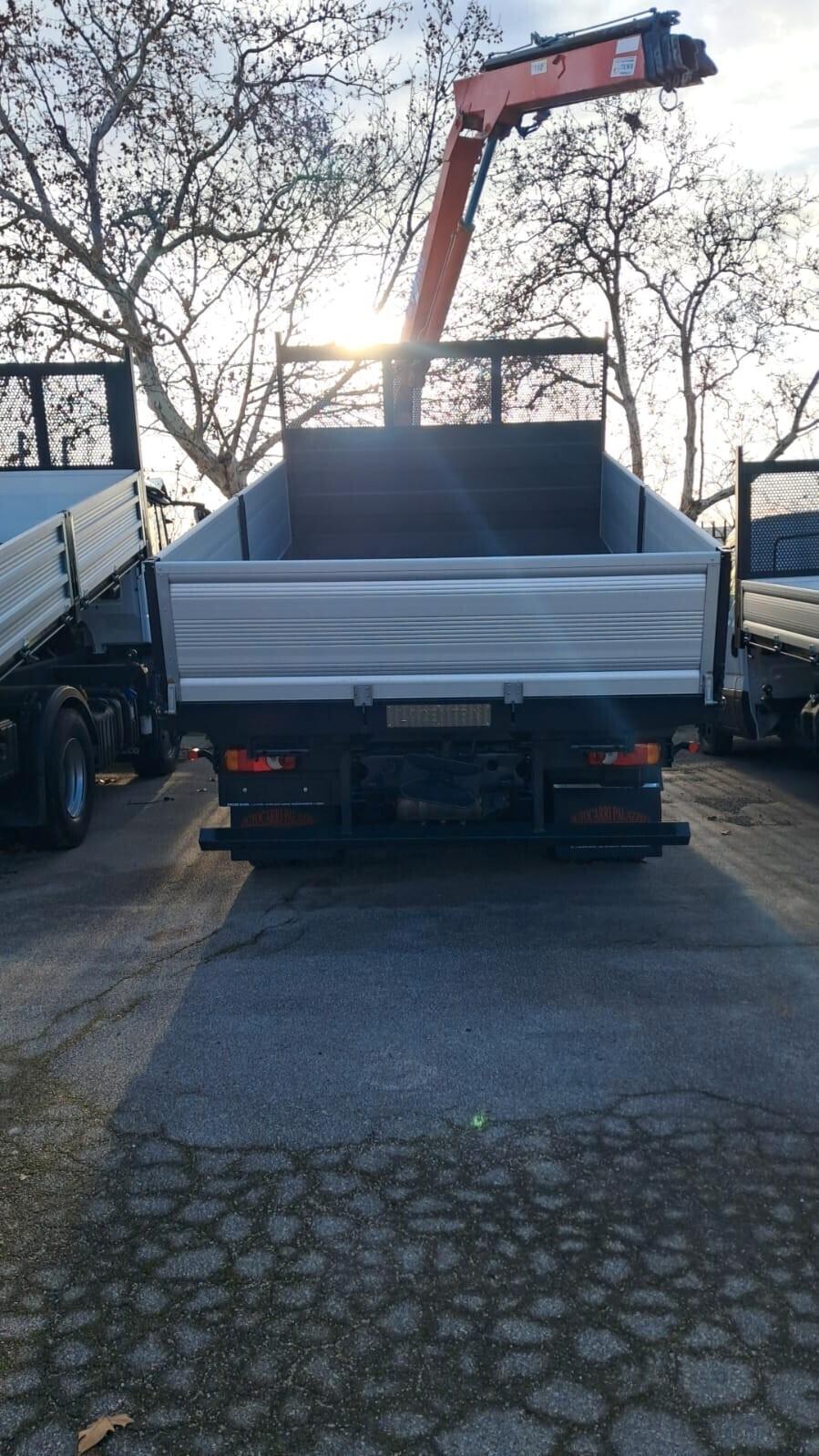 IVECO ML 120E25 - CASSONE RIBALTABILE TRIL. CON GRU DIETRO CABINA - BLOC. DIFF. (C17)